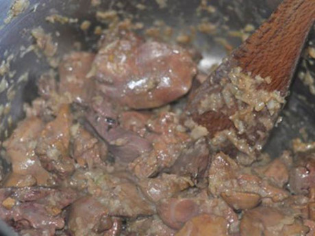 Cách làm pate gan lợn ngon, sạch, an toàn ăn mãi không chán - Ảnh 3 Cach lam pate gan lon ngon, sach, an toan an mai khong chan - Anh 3