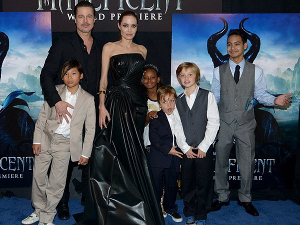 Gia đình Angelina Jolie-Brad Pitt. (Nguồn: Getty Images)
