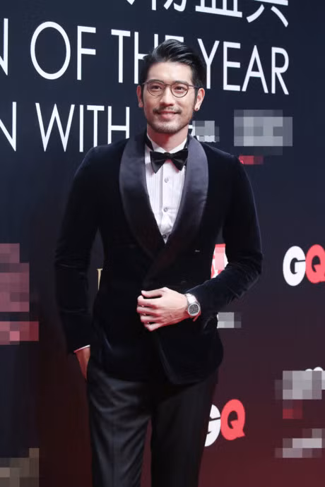 Dan nam than Hoa ngu quyet liet 