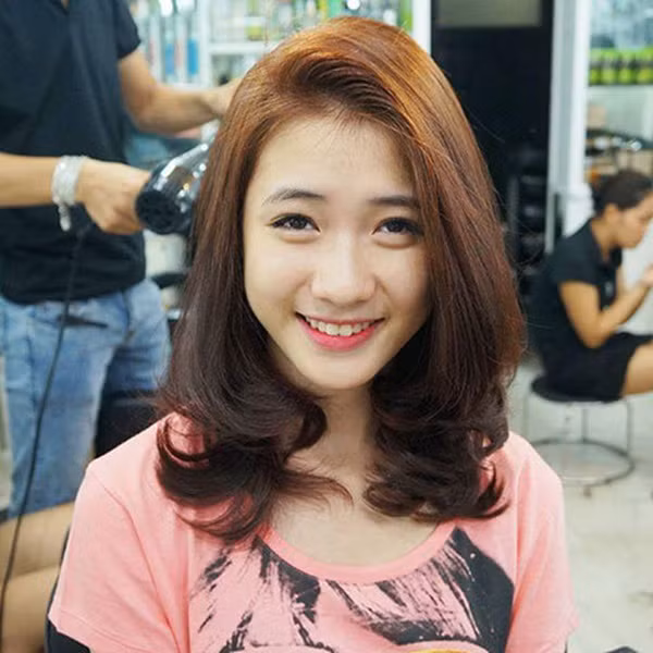 Điểm danh 8 hot girl có đôi mắt cười đẹp nhất - ảnh 5 Hình ảnh: Điểm danh 8 hot girl có đôi mắt cười đẹp nhất số 5