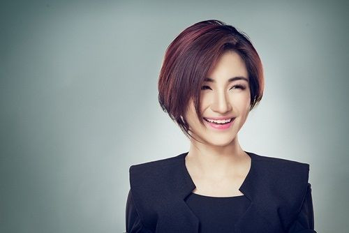 Điểm danh 8 hot girl có đôi mắt cười đẹp nhất - ảnh 12 Hình ảnh: Điểm danh 8 hot girl có đôi mắt cười đẹp nhất số 12