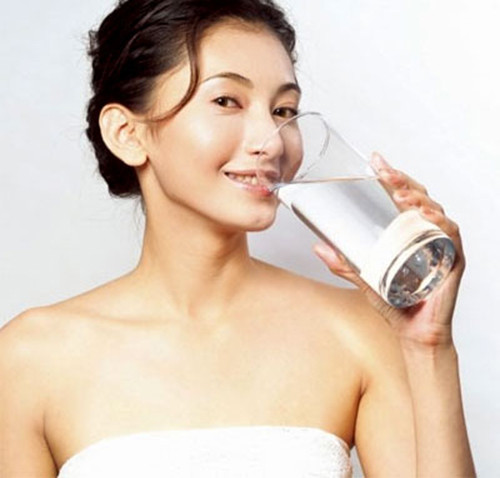 Dáng đẹp, da mịn nhờ 7 loại đồ uống dễ tìm ảnh 1 Dáng đẹp, da mịn nhờ 7 loại đồ uống dễ tìm ảnh 1