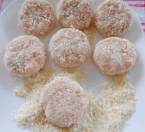 Chả tôm thơm ngon dai, giòn - 2