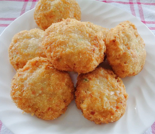 Chả tôm thơm ngon dai, giòn - 4