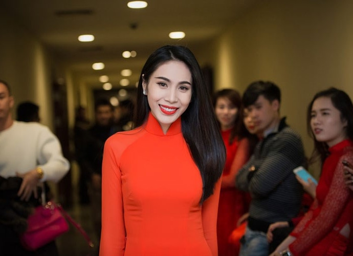 Hà Hồ trải lòng, Tâm Tít khoe bí kíp làm vợ ảnh 1