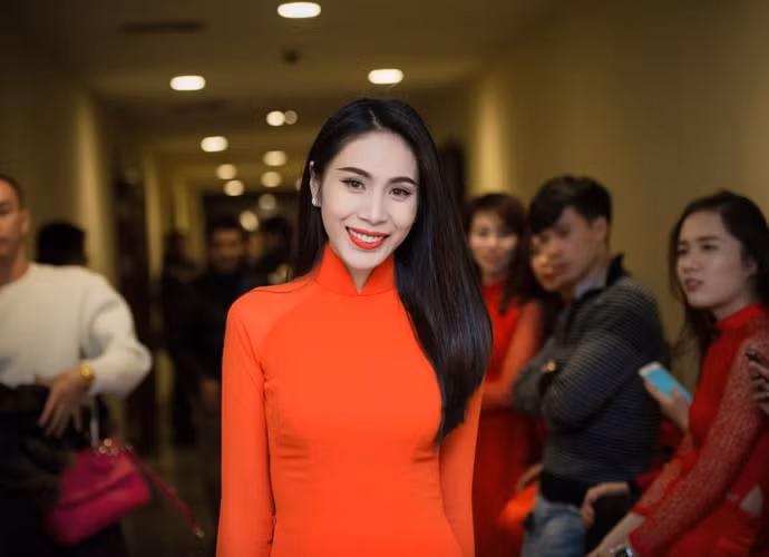 Hà Hồ trải lòng, Tâm Tít khoe bí kíp làm vợ ảnh 1