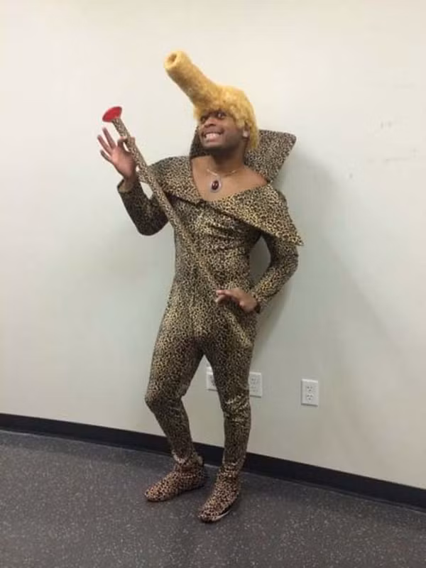 ‘Phì cười’ với những bức ảnh hóa trang hài hước