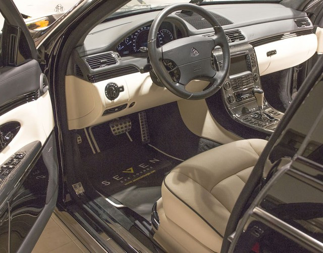 Mãn nhãn với “rừng” siêu xe tại đại lý ở Ả-Rập Xê-Út ảnh 22