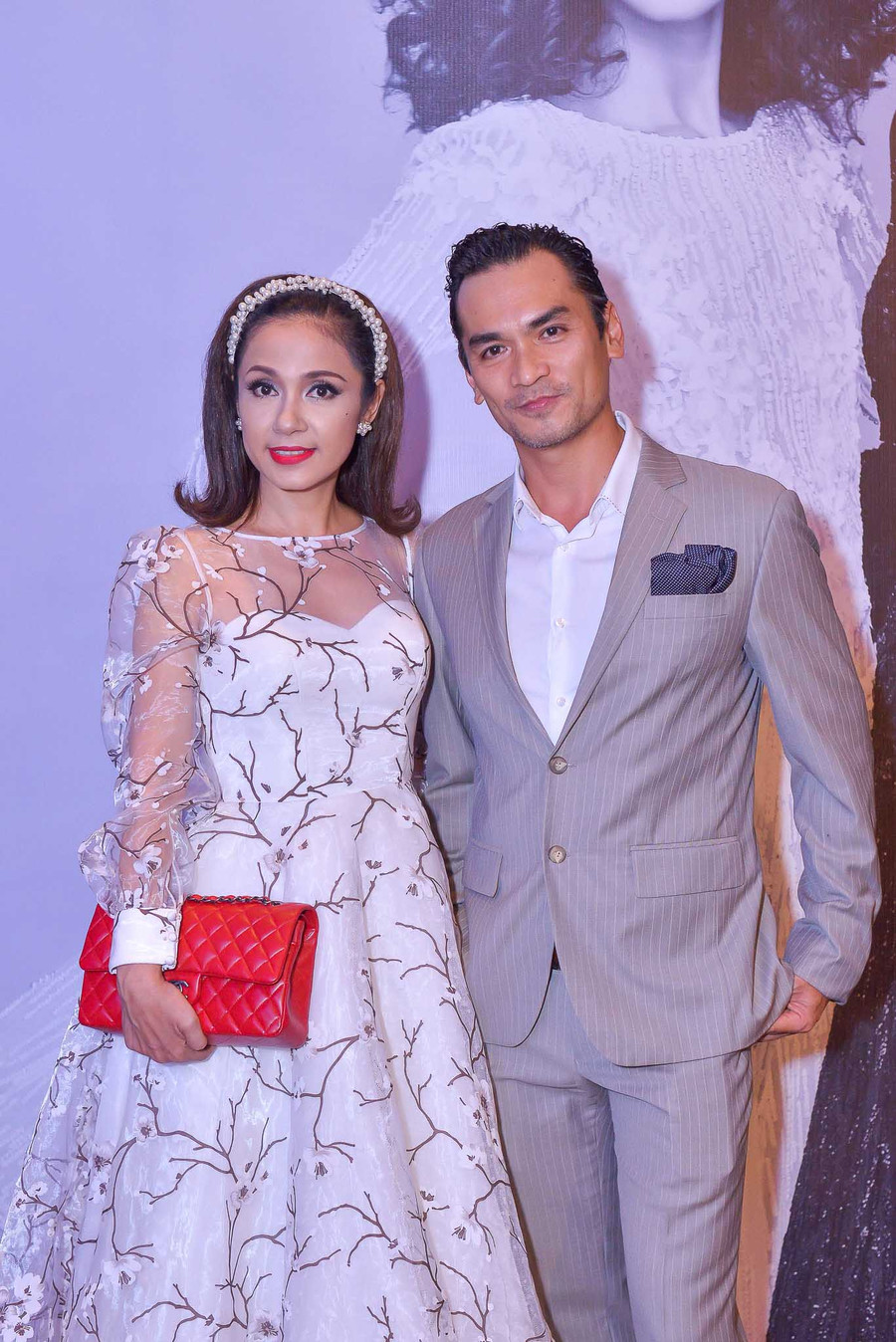 Angela Phương Trinh diện váy xuyên thấu trên thảm đỏ hình ảnh 8 angela phuong trinh dien vay xuyen thau tren tham do hinh anh 8