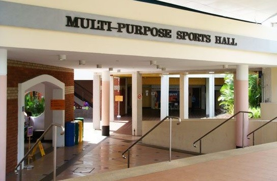 Bên cạnh công tác học tập, nghiên cứu, NUS cũng chú trọng phát triển sức khỏe thể chất, tinh thần cho sinh viên. Trường xây dựng khu thể thao đa chức năng, các hội trường lớn nhằm đáp ứng nhu cầu về các hoạt động thể dục, văn hóa, nghệ thuật của sinh viên, cũng như giảng viên và nhân viên trong trường. Khám phá đại học số 1 Châu Á