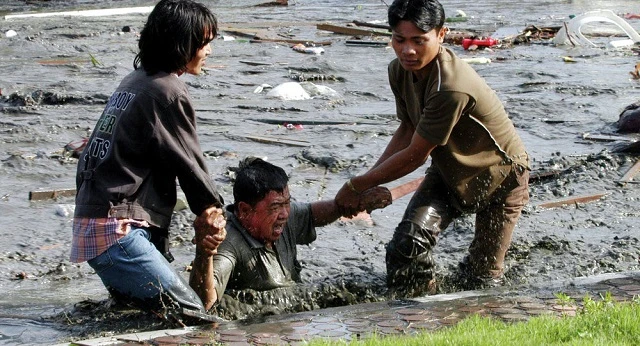 Người dân Indonesia thường phải chứng kiến các trận lũ lụt xảy ra hàng năm.