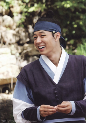 Park Yoo Chun: Từ cậu bé nghèo khó thành ngôi sao hạng A của Hàn Quốc - Ảnh 7 Park Yoo Chun: Tu cau be ngheo kho thanh ngoi sao hang A cua Han Quoc - Anh 7
