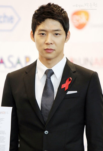 Park Yoo Chun: Từ cậu bé nghèo khó thành ngôi sao hạng A của Hàn Quốc - Ảnh 15 Park Yoo Chun: Tu cau be ngheo kho thanh ngoi sao hang A cua Han Quoc - Anh 15
