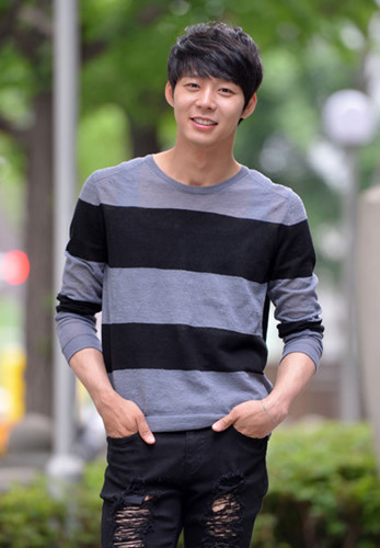 Park Yoo Chun: Từ cậu bé nghèo khó thành ngôi sao hạng A của Hàn Quốc - Ảnh 9 Park Yoo Chun: Tu cau be ngheo kho thanh ngoi sao hang A cua Han Quoc - Anh 9