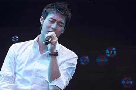 Park Yoo Chun: Tu cau be ngheo kho thanh ngoi sao hang A cua Han Quoc - Anh 14