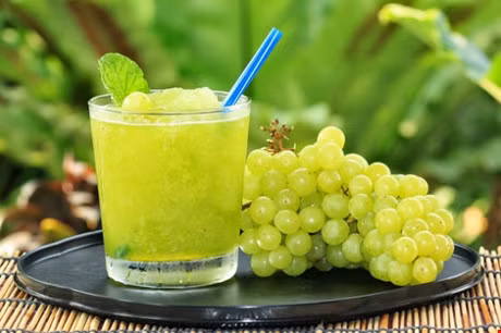 5 do uong giup giam can nen uong truoc khi di ngu - Anh 1