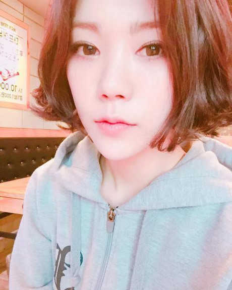 Mặt dài, nhọn của Lizzy After School gây xôn xao - Ảnh 3 Mat dai, nhon cua Lizzy After School gay xon xao - Anh 3