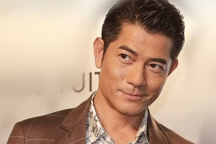 Quách Phú Thành dự sự kiện ngay sau lễ cưới