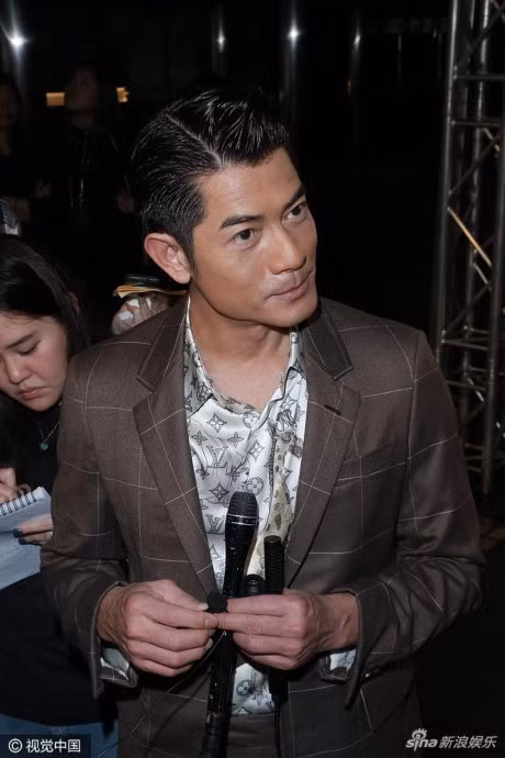 Quach Phu Thanh du su kien ngay sau le cuoi - Anh 2