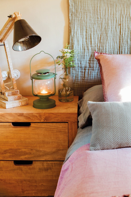 Me man voi ngoi nha cap 4 xay tren dinh doi khien ai cung thich - Anh 8