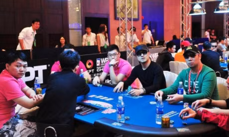 Den sao chau A cung tung khon kho vi 