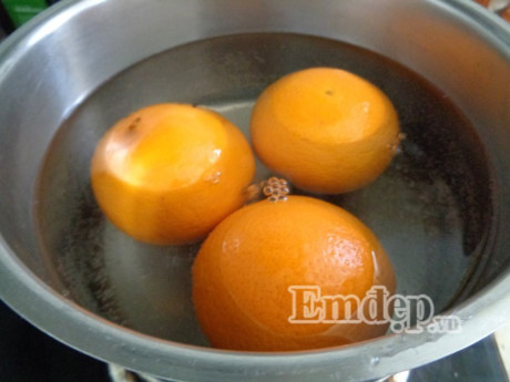 Làm mứt cam đơn giản, vừa ngon vừa chữa ho hiệu quả - Ảnh 3 Lam mut cam don gian, vua ngon vua chua ho hieu qua - Anh 3