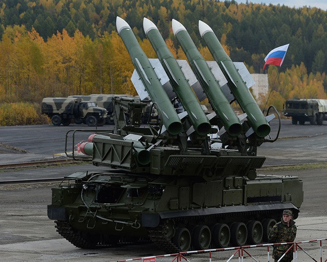Hệ thống tên lửa tầm trung Buk-M2