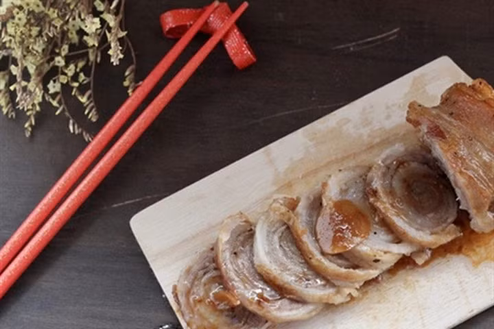 Học người Nhật cách làm thịt xá xíu ngon không tưởng