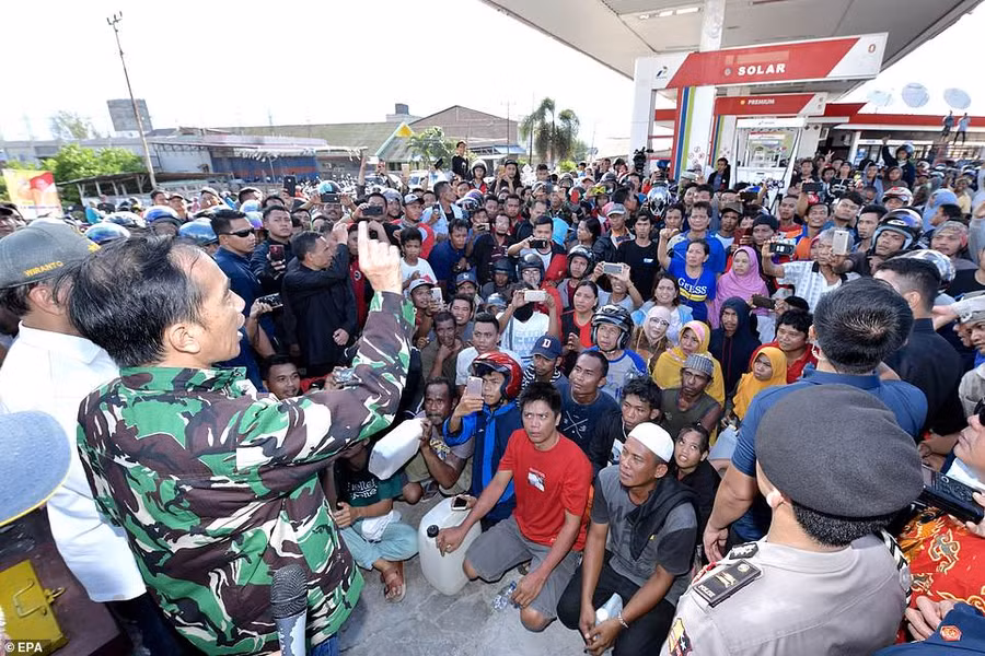 Tổng thống Joko Widodo nói với người dân sau thảm họa