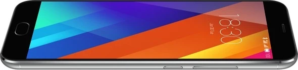 Phiên bản kế nhiệm của MX4 có độ dày khá mỏng (7,6mm), thiết kế nhôm nguyên khối mạnh mẽ và chắc chắn.