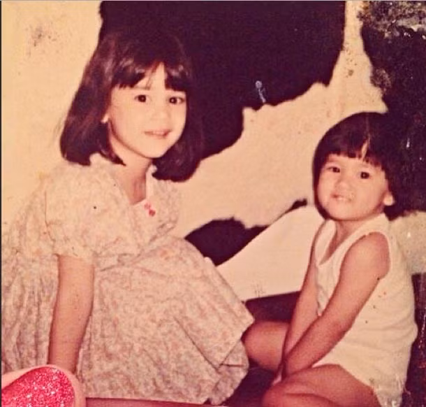 Ảnh hồi bé đáng yêu của tân Hoa hậu Hoàn vũ Philippines - 4