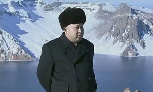 Ông Kim Jong-un trong bộ phim tài liệu phát sóng tại Triều Tiên hôm 17/12. Ảnh: CRI