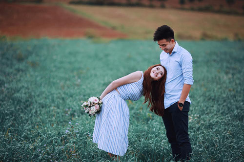 Ảnh cưới mê hồn của chuyện tình 11 năm nồng thắm