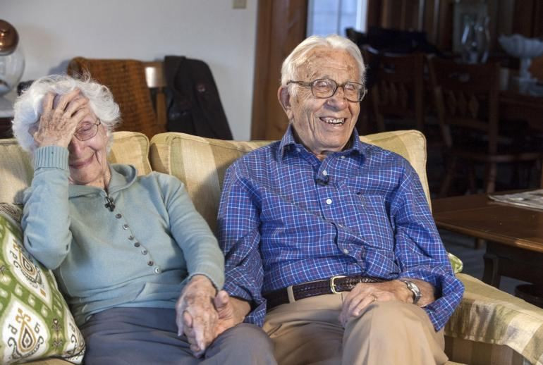 Những chuyện tình xúc động và son sắt nhất thế giới ảnh 6 Những chuyện tình xúc động và son sắt nhất thế giới ảnh 6