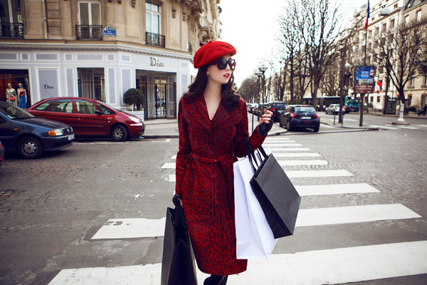 Ngọc Trinh sành điệu sải bước ở Paris ảnh 3 ngoc-trinh-3-1459-1422331874.jpg