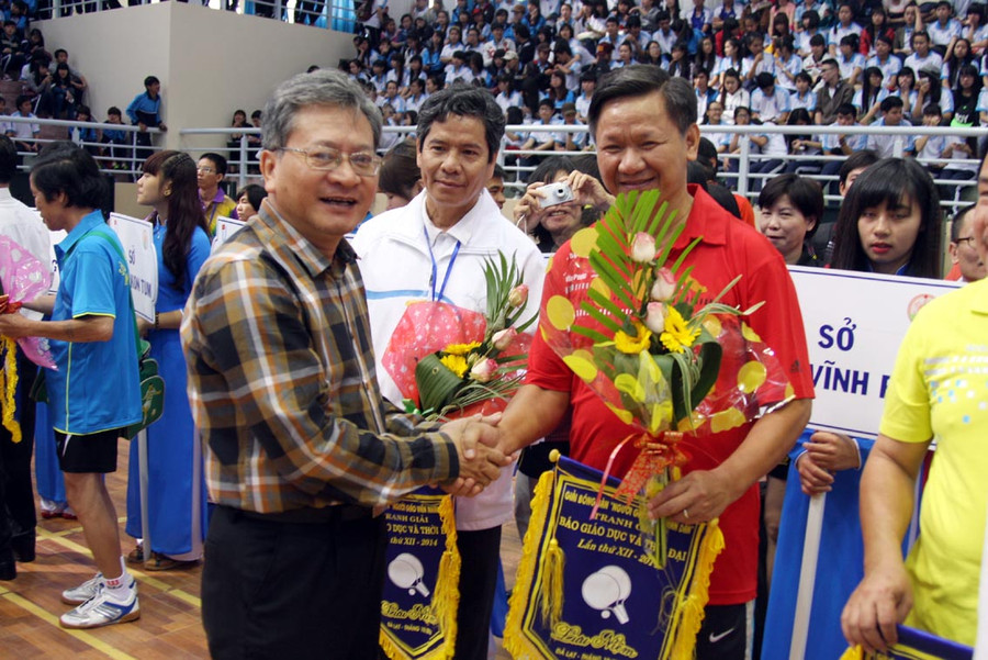 Phó Tổng biên tập Báo GD&TĐ Nguyễn Quốc Chính...