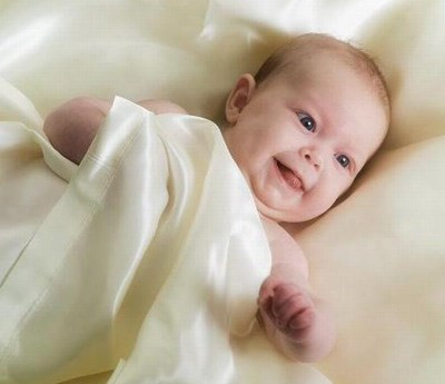 Những khả năng kỳ diệu của bé sơ sinh - Hình 6 Nhung kha nang ky dieu cua be so sinh-Hinh-6