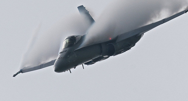 Hai máy bay chiến đấu của Mỹ đâm nhau trên không ảnh 1 Một máy bay chiến đấu F/A-18 Super Hornet. (Ảnh minh họa: Sputnik)
