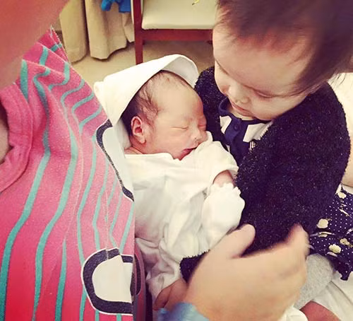 hotgirl 9x ke canh sau sinh 