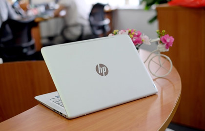 6 laptop nổi bật của Tech Awards 2016 - Ảnh 4 6 laptop noi bat cua Tech Awards 2016 - Anh 4