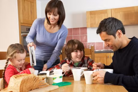 Hoc cach nguoi Phap day con thong qua mon an - Anh 4