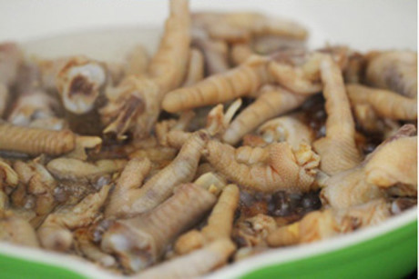 Chân gà chiên mắm giòn dai, ngon tuyệt - Ảnh 4 Chan ga chien mam gion dai, ngon tuyet - Anh 4