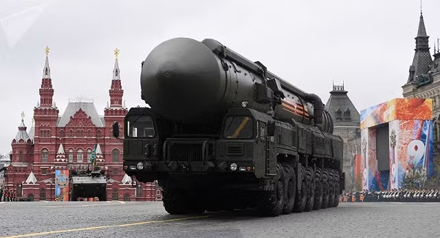 Hệ thống tên lửa RS-24 của Nga