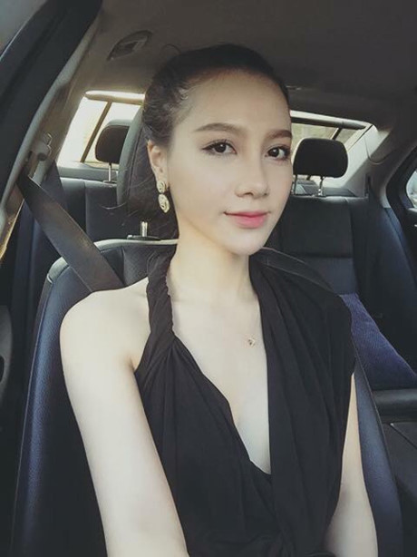 Vũ khí bí mật làm nên vẻ gợi cảm của MC Minh Hà - Ảnh 10 Vu khi bi mat lam nen ve goi cam cua MC Minh Ha - Anh 10