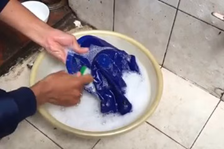 Một số mẹo giặt các loại mũ đúng cách cho bạn