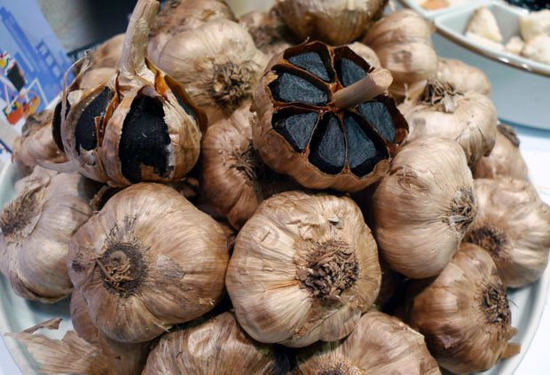 Tỏi đen, thần dược, chữa ung thư, ủ bằng nồi cơm điện, dân công sở, Hàn Quốc, Nhật Bản, tỏi-đen, thần-dược, chữa-ung-thư, tự-làm-tỏi-đen, ủ-bằng-nồi-cơm-điện, dân-công-sở, Hàn-Quốc, Nhật-Bản, ướp-bia Tỏi đen, thần dược, chữa ung thư, ủ bằng nồi cơm điện, dân công sở, Hàn Quốc, Nhật Bản, tỏi-đen, thần-dược, chữa-ung-thư, tự-làm-tỏi-đen, ủ-bằng-nồi-cơm-điện, dân-công-sở, Hàn-Quốc, Nhật-Bản, ướp-bia