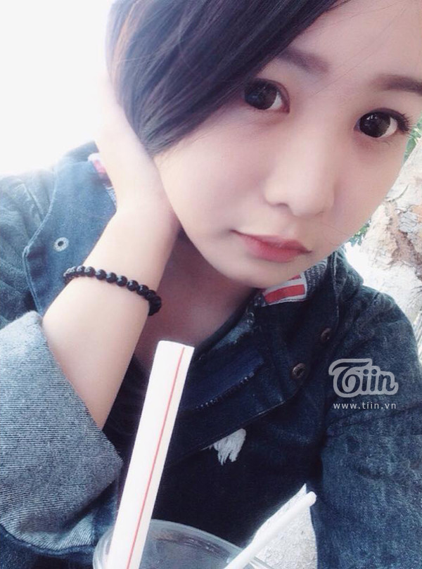 Nữ sinh Đồng Tháp nổi như cồn nhờ gương mặt giống búp bê