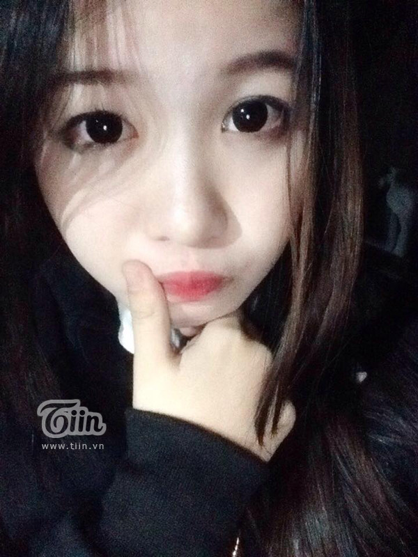 Nữ sinh Đồng Tháp nổi như cồn nhờ gương mặt giống búp bê