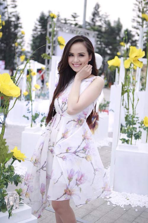 Trần Bảo Sơn dành ngày chủ nhật vui chơi cùng con gái ảnh 2 Trần Bảo Sơn dành ngày chủ nhật vui chơi cùng con gái - 3