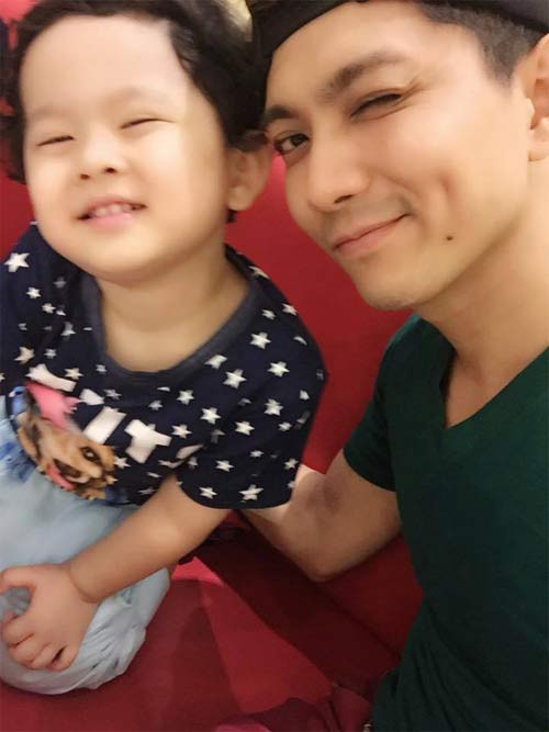 Trần Bảo Sơn dành ngày chủ nhật vui chơi cùng con gái ảnh 9 Trần Bảo Sơn dành ngày chủ nhật vui chơi cùng con gái - 10